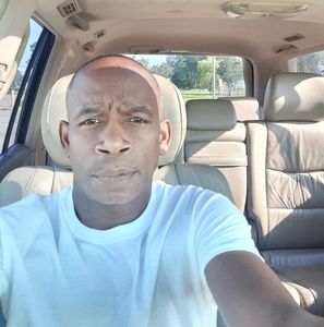 Meet your Posher, Troy